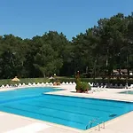 6 Personnes Khelus Club - Piscine Collective Tatil Evi